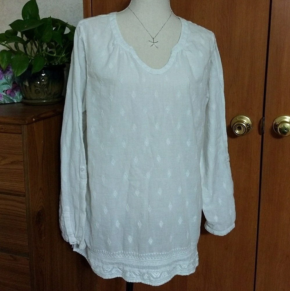 Lovely white tunic
